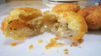 Shaanxi eats fried cake