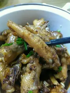 Chicken claws