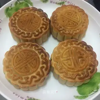 Lian Yuen Yuen