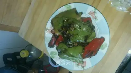 Tied peppers
