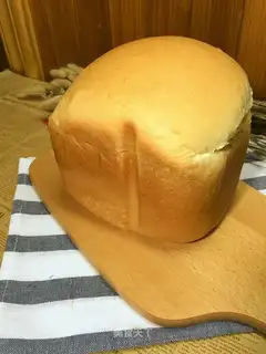 Bread machine bread