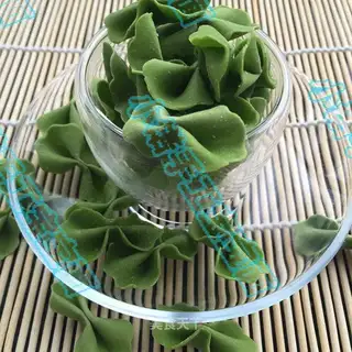 Spinach butterflies