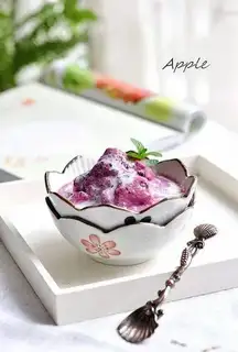 Blueberry smoothie