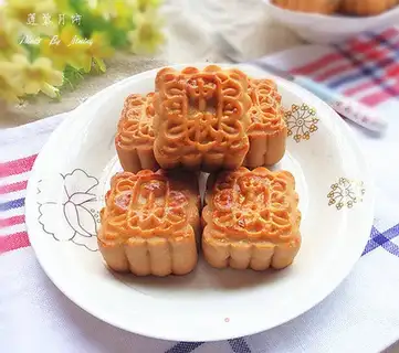 Lian Yong Mooncake