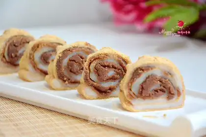 Donkey rolls