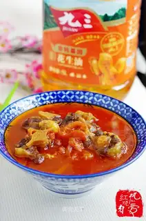 Tomato cowtail soup