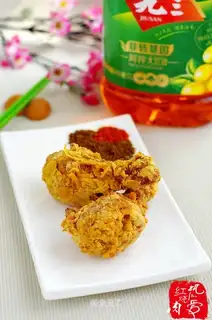 Cricket fried chicken leg
