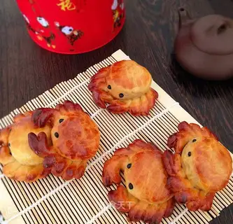 Fancy moon cakes