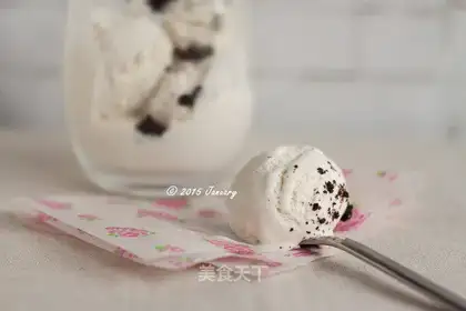 Honey tara-head ice cream