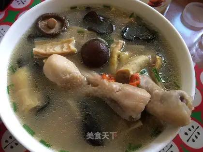 Chicken leg soup