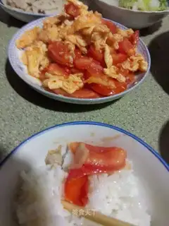 Tomato fried eggs
