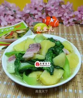 Potato with gravy