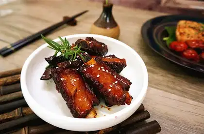 Red burn ribs