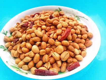 Drunk peanuts