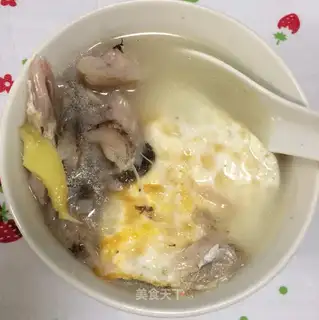 Squid egg soup