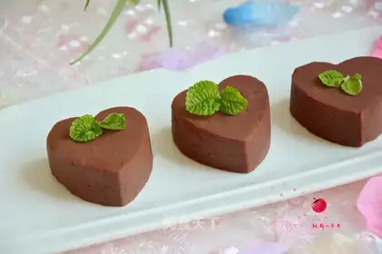 Red Bean Sand rose pie