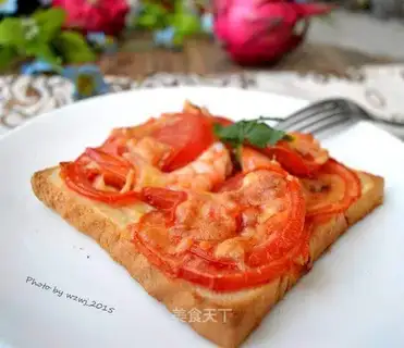 Shrimp tomato toast pizza