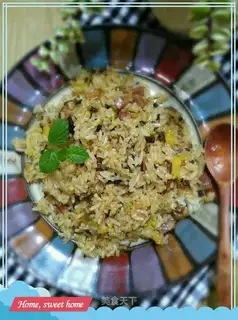 Hot orange rice