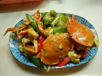 Curry peppers and crabs
