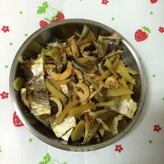 Dried fish