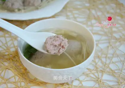 Pork omelet gold pin soup
