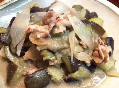 Onion eggplant pork stew