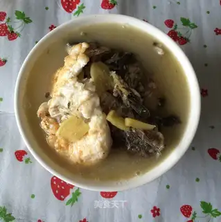 Squid egg soup