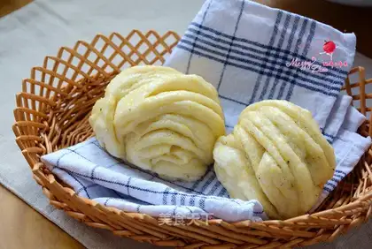 Corn rolls