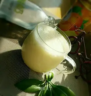 Bananas, peaches, snow