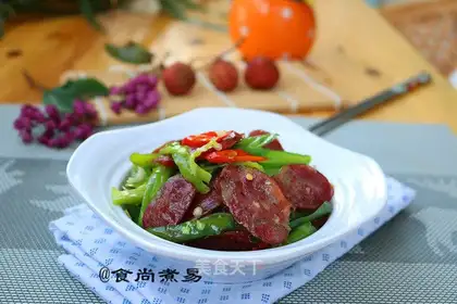 Pepper fried sausage