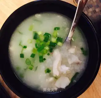 A dense roll of fish porridge