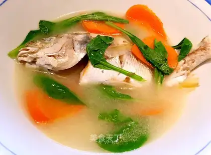 Clear the fish soup
