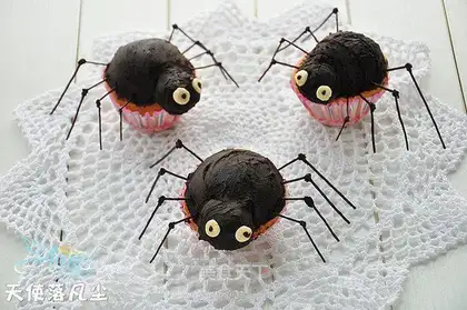 Halloween Spider Cupcake