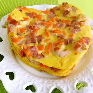 Bacon carrots, shrimp omelet