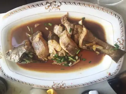 Red-burned mackerel