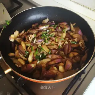 Meat and eggplant