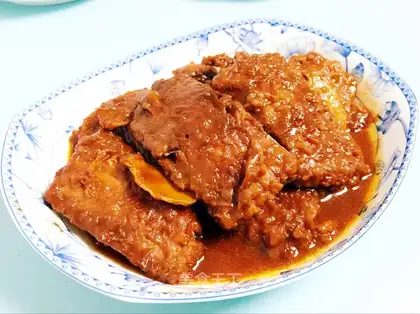 Red-fried fish