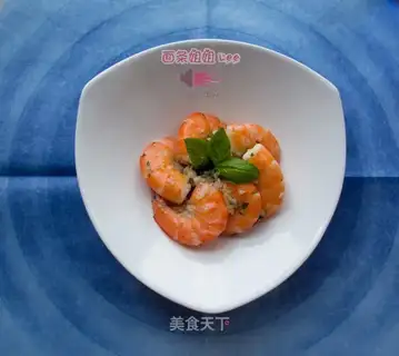 Garlic shrimp with garlic bread