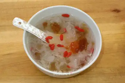 Silver soap and rice soup