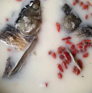 Fish head soup