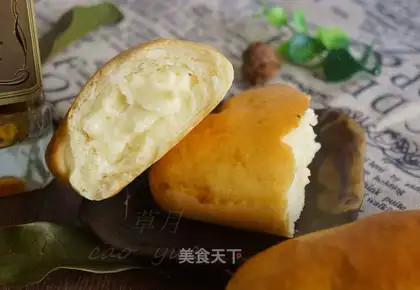 A cognac custard with bread