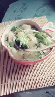 The broccoli eggnog soup