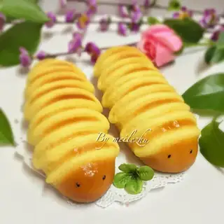 caterpillar bread