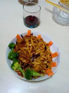Squirt chicken silkball noodles