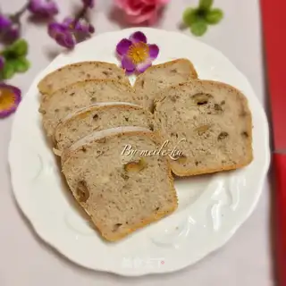 No beer pecan bread
