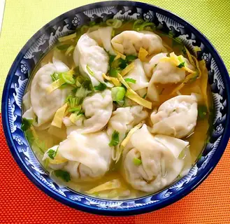 "Foot-hand shrimp and pork meat."