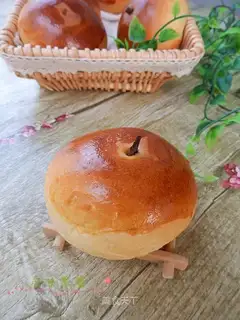 Apple bread