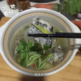 Fish radish soup