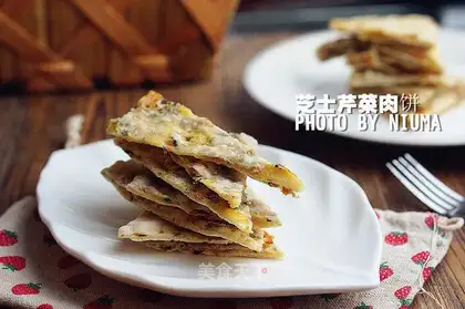 Cheese celery