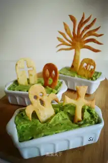 Halloween haunted salad